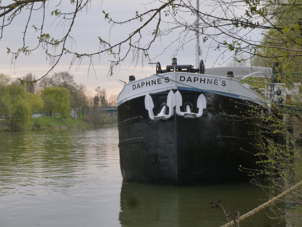 Péniche Daphné's Bed and Breakfast Auvers-sur-Oise Esterno foto